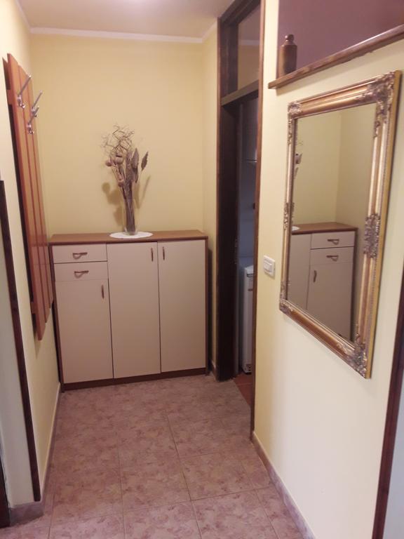 Apartments Angela Zbandaj Экстерьер фото