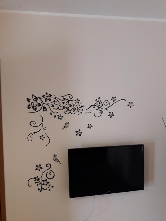 Apartments Angela Zbandaj Экстерьер фото